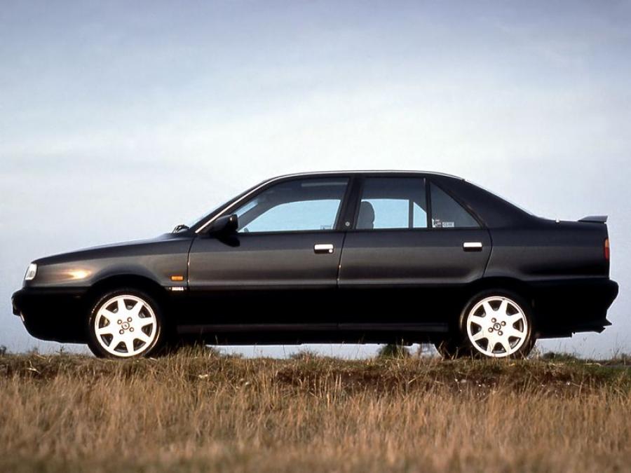  Lancia Dedra HF Turbo 1992 года  (UK) (фото 3 из 3)